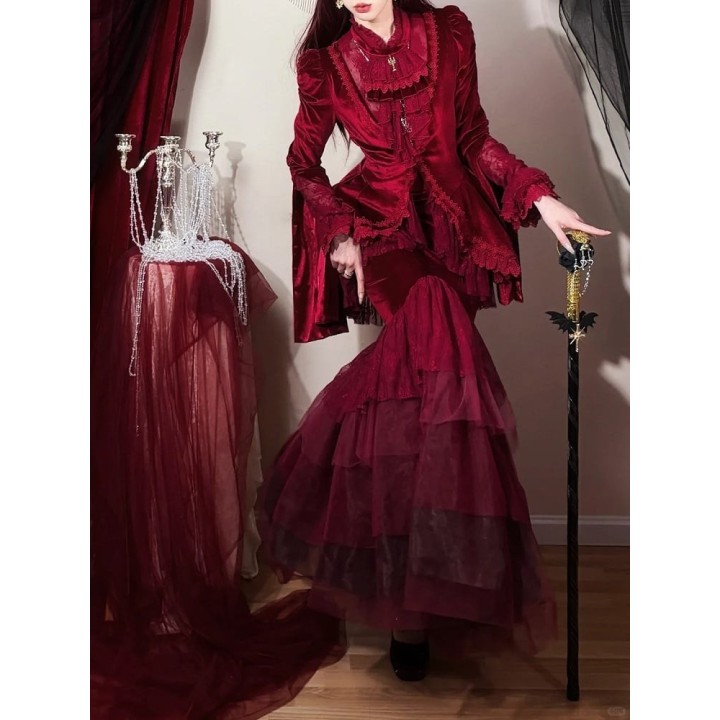 Ensemble blouse brodée, veste et jupe sirène – Rouge