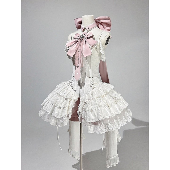 Ensemble balletcore : robe corset JSK blanche, bloomer rose et nœuds
