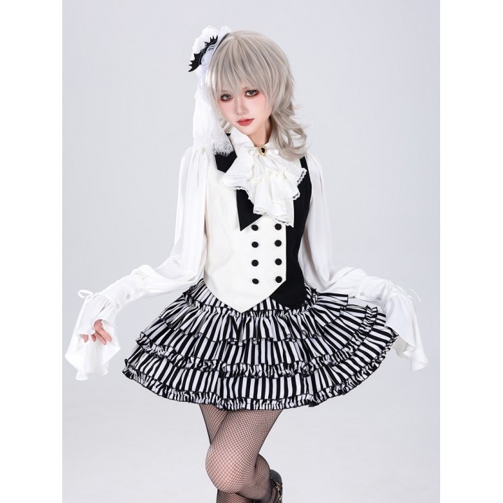Jupe étagée rayée noir et blanc « dark cute »