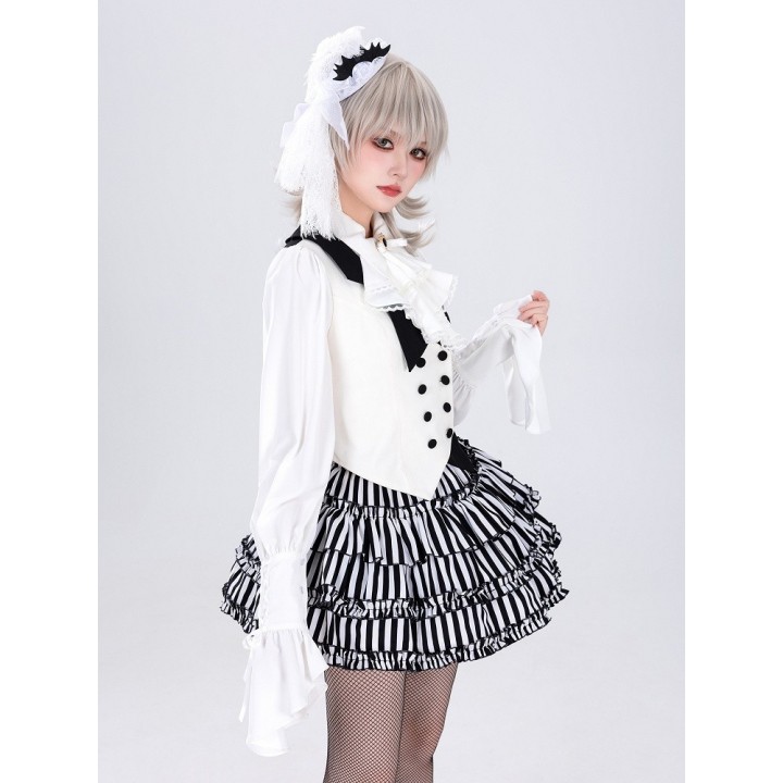 Jupe étagée rayée noir et blanc « dark cute »