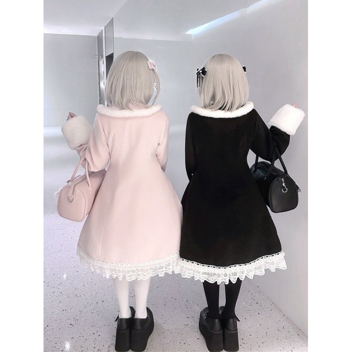 Manteau Ryousangata rose à col et poignets fourrés