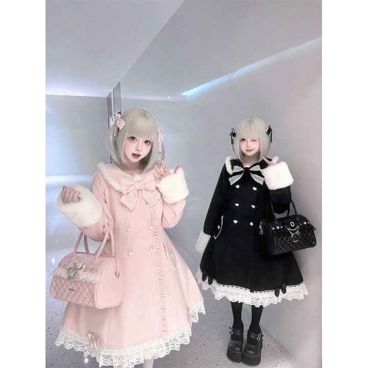 Manteau Ryousangata rose à col et poignets fourrés