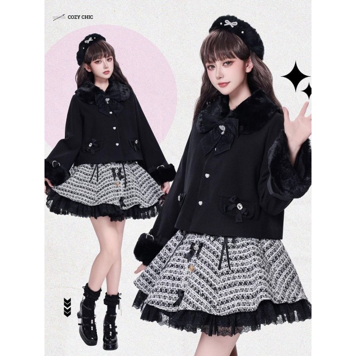 Manteau Jirai Kei noir à col et poignets fourrés amovibles