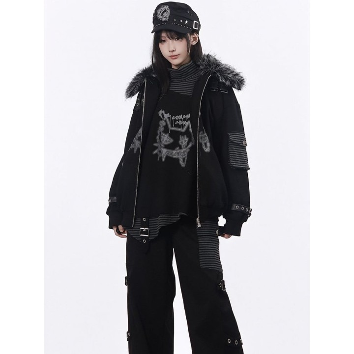 Blouson rock noir doublé polaire à col fourrure et chaînes