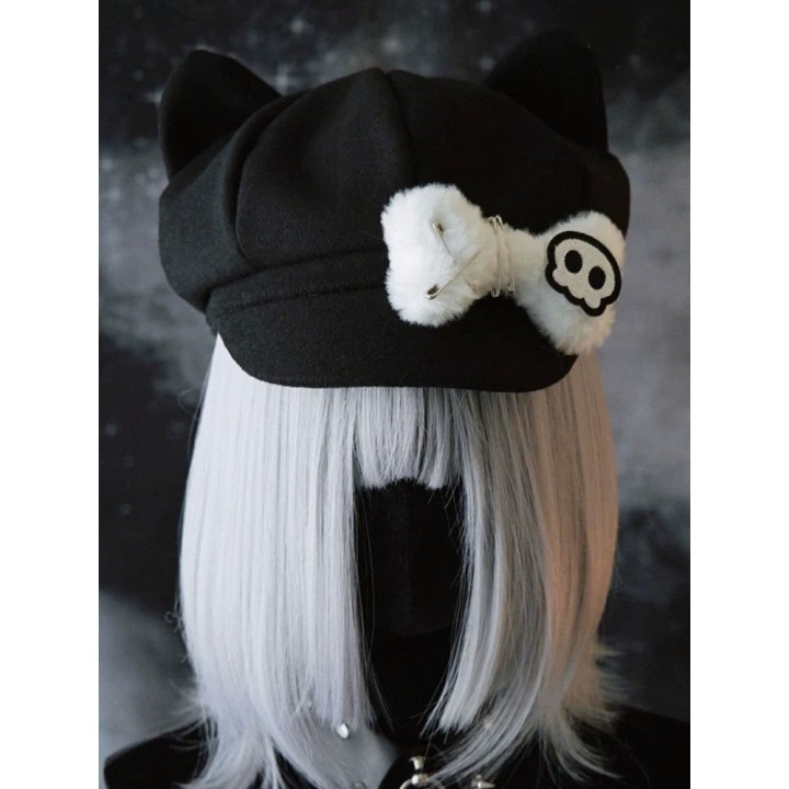 Bonnet noir kawaii à oreilles de chat et os
