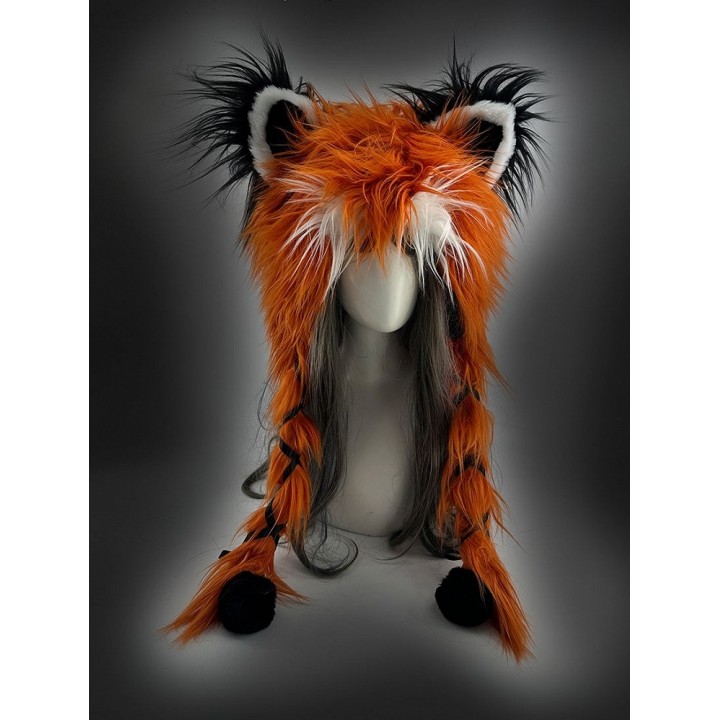 Bonnet à poils longs panda ou panda roux