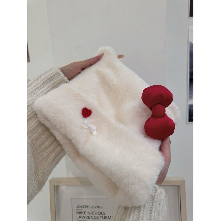 Bonnet chat blanc à nœud rouge