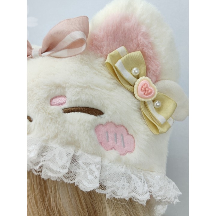 Bonnet beige oreilles de chat à étoiles et nœuds