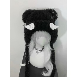 Bonnet oreilles de chat à croix et ailes – noir ou blanc