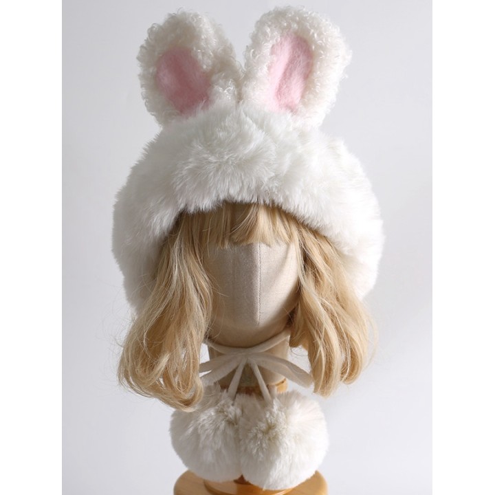 Bonnet lolita blanc à longues oreilles de lapin et pompons