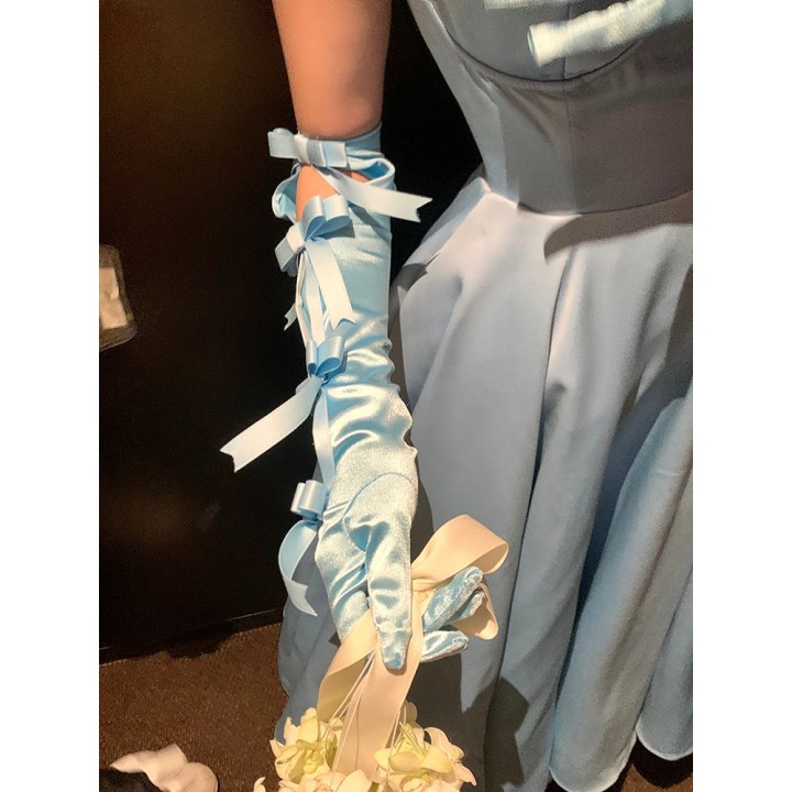 Gants vintage bleus à nœuds ajourés