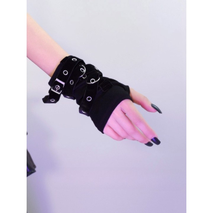 Gants cyberpunk noirs à boucles