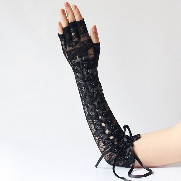 Gants longs noirs à laçage et dentelle fleurie