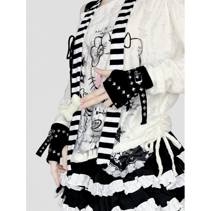 Mitaines punk noires cloutées à boucle