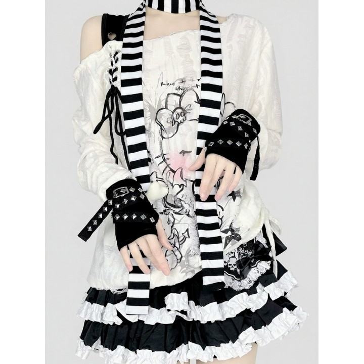 Mitaines punk noires cloutées à boucle