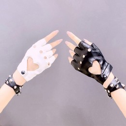 Gants à cœur ajouré – 3 coloris
