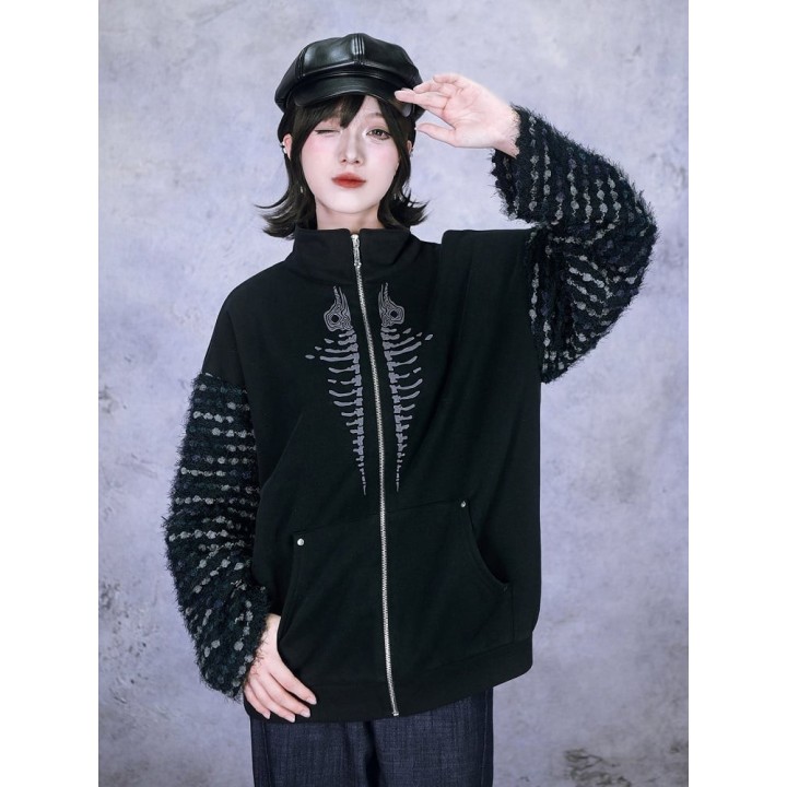 Veste gothique zippée doublée polaire, squelette de baleine et manches peluche