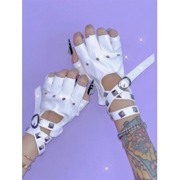 Mitaines punk à sangles croisées et clous
