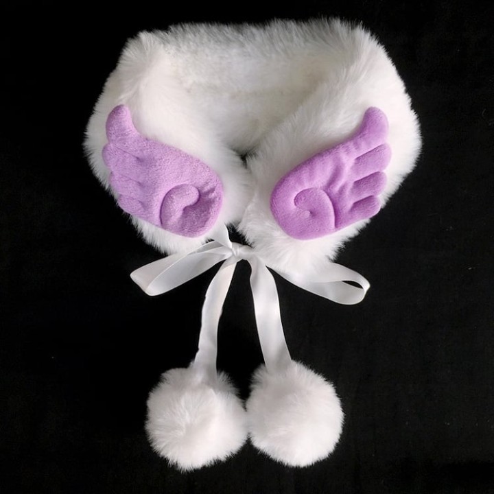 Écharpe à ailes et pompons – 4 coloris