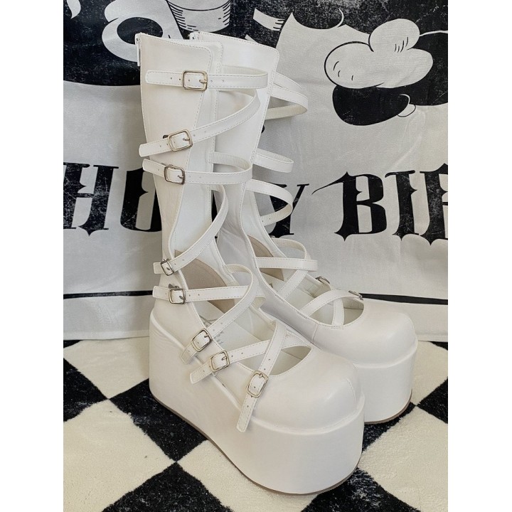 Bottes hautes plateformes gothiques blanches