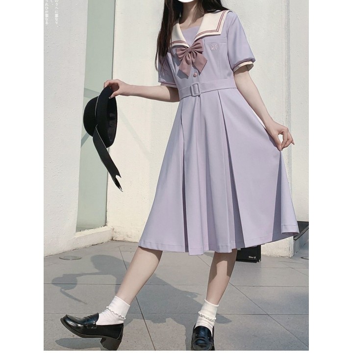 Robe uniforme JK lilas brodée à col marin, avec ceinture