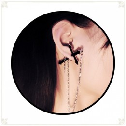 Boucles d'oreilles gothiques à croix