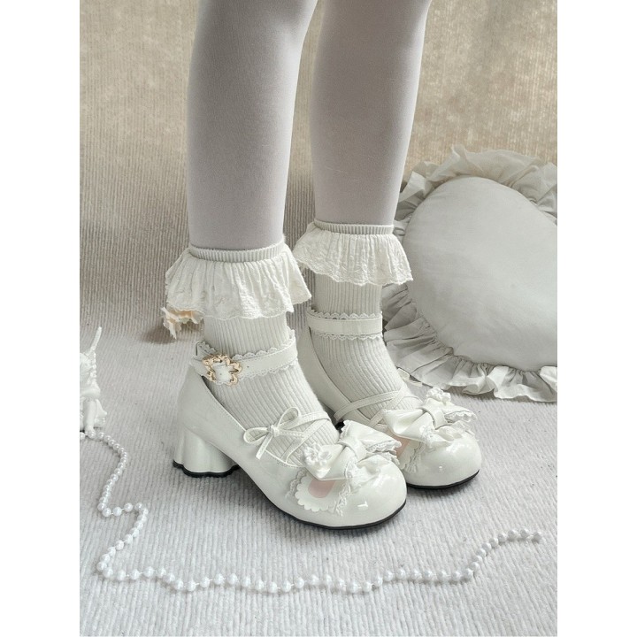 Chaussures lolita cerisier et oreilles de lapin – Blanc
