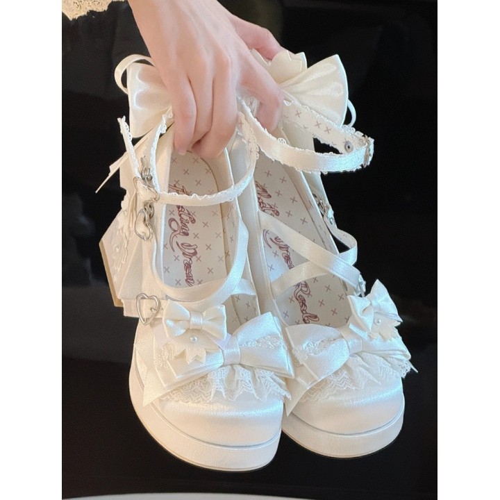 Mary Janes lolita « Sakura » à talon bloc – Blanc