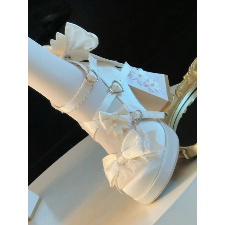 Mary Janes lolita « Sakura » à talon bloc – Blanc