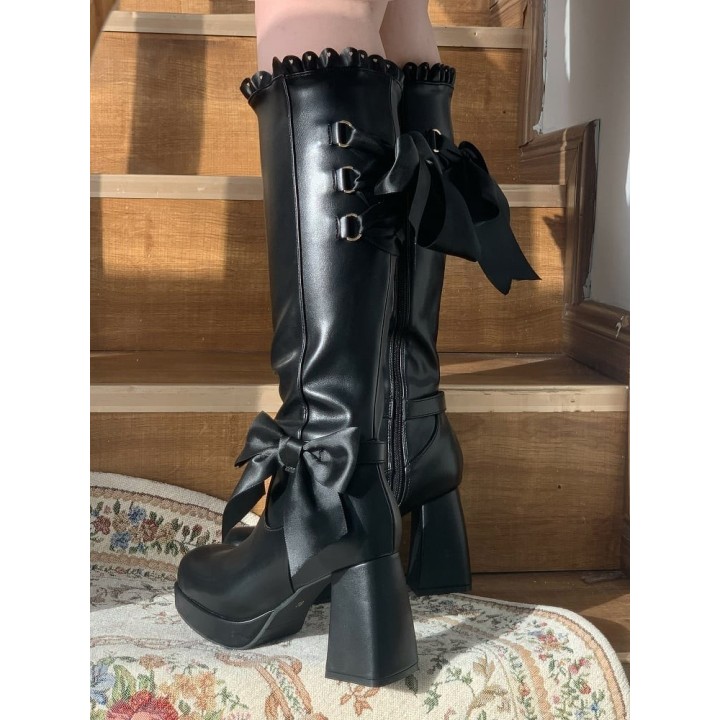 Bottes hautes lolita élégantes à nœud et bord festonné – Noir