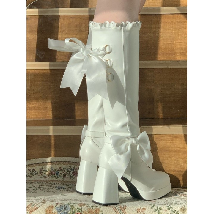 Bottes hautes lolita élégantes à nœud et bord festonné – Blanc