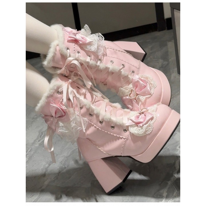 Bottines d'hiver lolita lacées cœur et dentelle – Rose