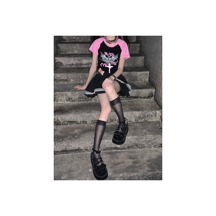 Crop top Y2K noir et rose imprimé chauves-souris