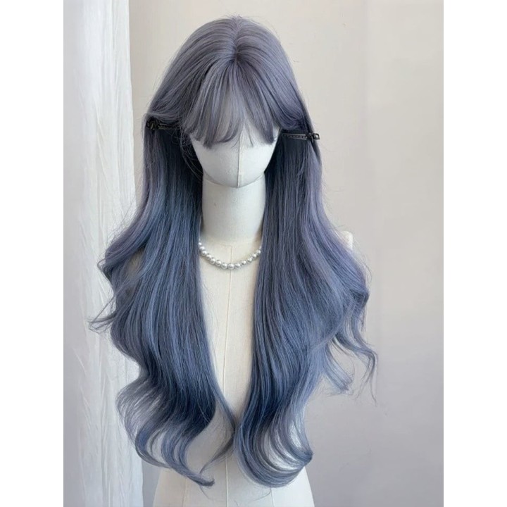 Perruque ondulée bleu poudré à frange effilée