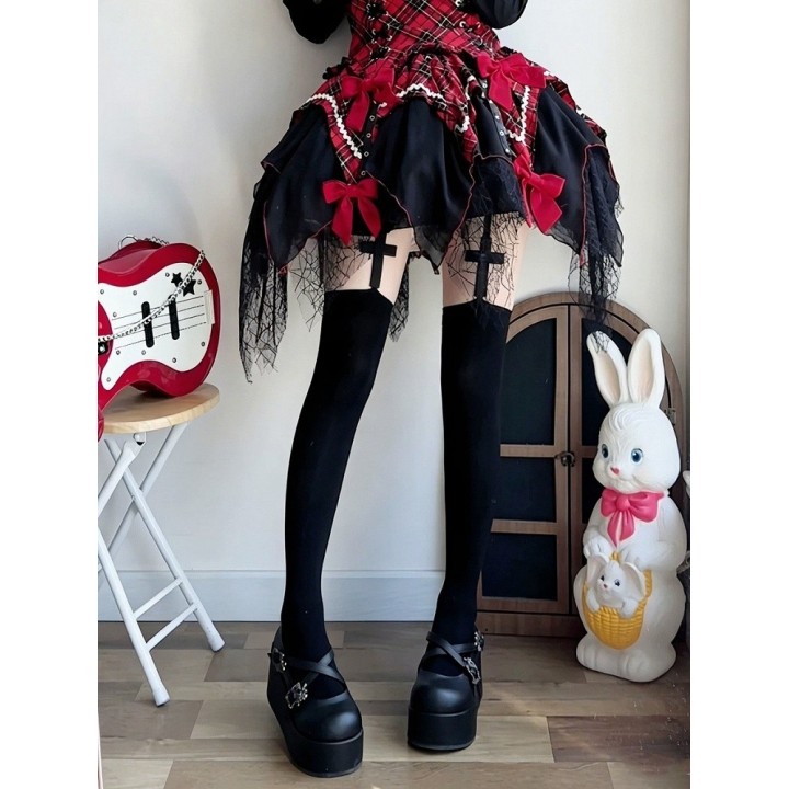 Bas cuissardes gothic lolita noirs à croix