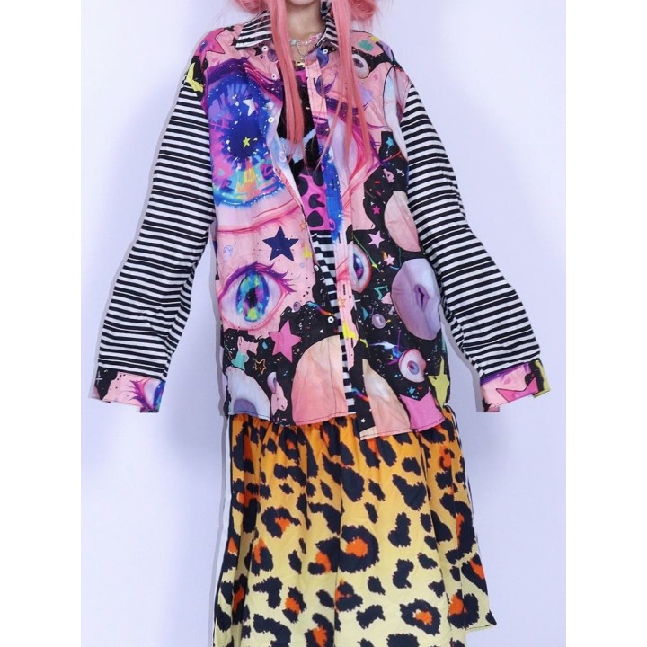 Chemise Guro Kawaii noire imprimé yeux, manches rayées