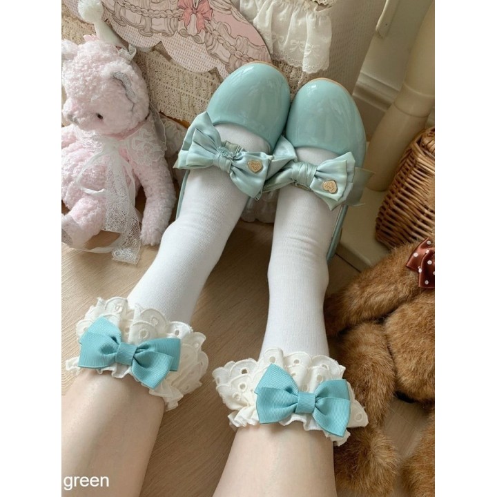Socquettes à volant de dentelle et nœud – 10 coloris