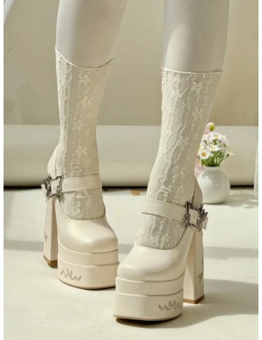 Escarpins Mary Janes plateforme beige à nœud papillon et talons épais