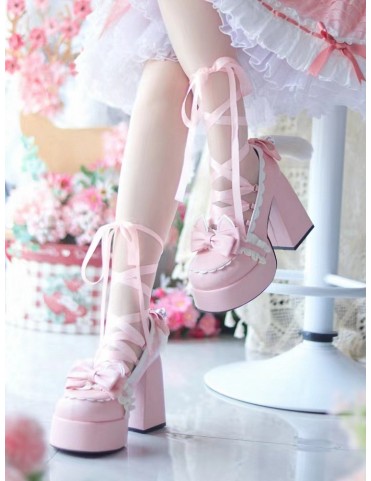 Escarpins plateforme à lacets 'Cute Kitty Tails'