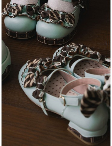 Chaussures Lolita à rayures vertes et marron, nœud papillon et boucle