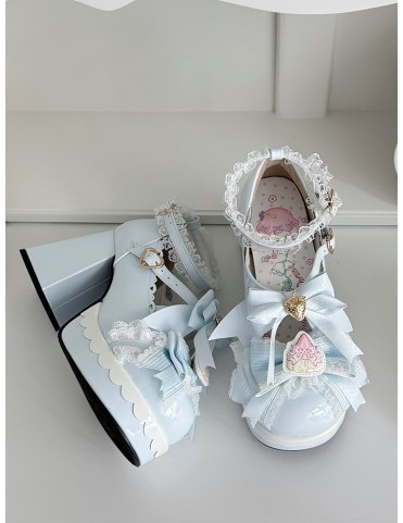 Mary Janes bleu pastel à talons épais - nœud fraise et brides ajustabl