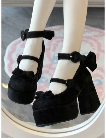 Plateformes Lolita classiques noires en velours