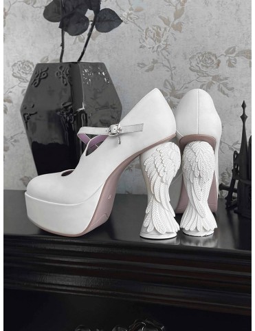 Escarpins plateforme gothiques blancs - Talon sculpté ailé et brides c