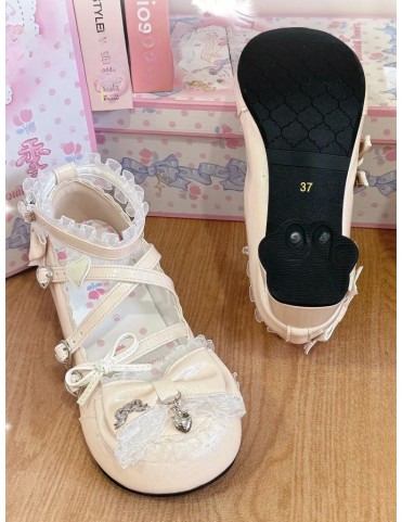 Escarpins beige avec nœuds, boucle cœur et détails en dentelle romanti