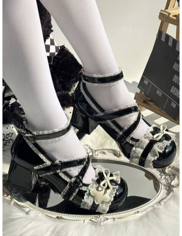Mary Janes en PU noir à lacets, ornements étoiles et boucle cœur - Sty