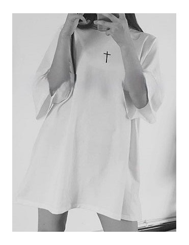 T-shirt oversize brodé croix gothique punk
