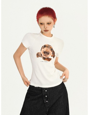 T-shirt blanc ajusté avec motif chiot punk