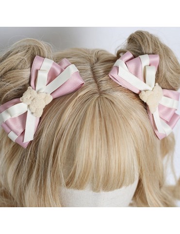 Deux barrettes nœud beige et rose avec décorations ours