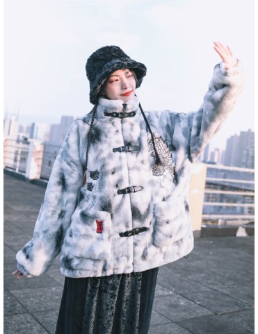 Manteau gothique blanc fausse fourrure, tigre brodé, avec liens teints