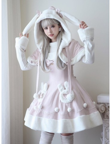Robe Lolita Hivernale Rose Sucrée à Pompons et Nœuds + Cape à Capuche